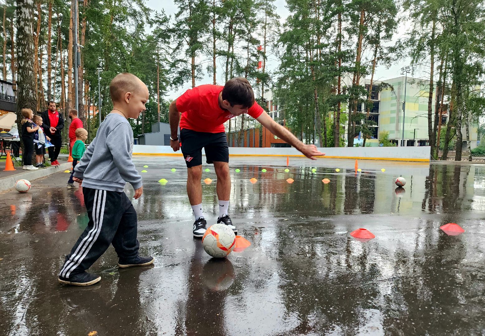 Домодедово, спортивная тренировка, футбол, тренер, популяризация футбола, ФК Пересвет, футбольная команда