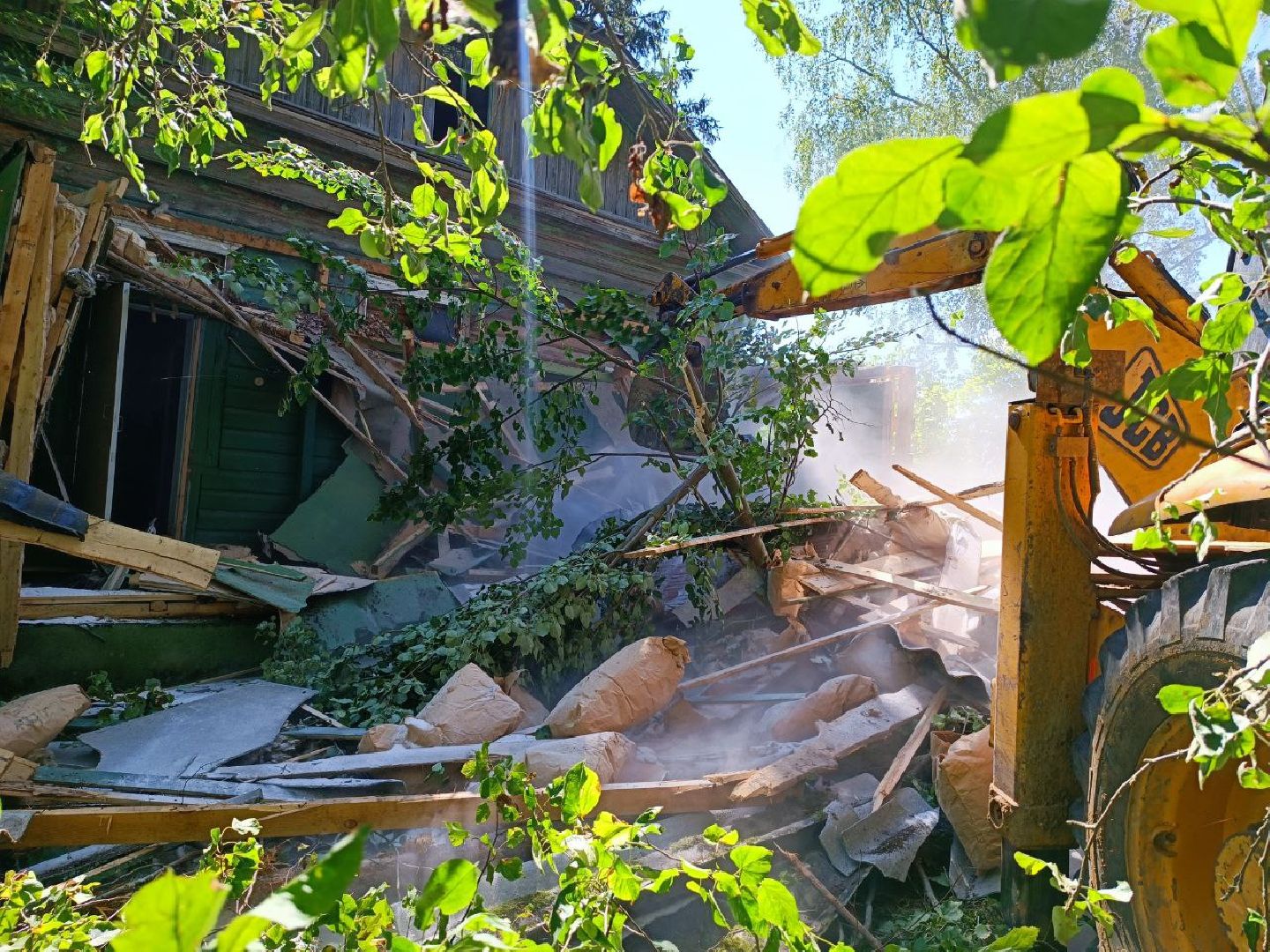 Можайск, Можайский городской округ, Подмосковье, аварийный объект, здание, снос, работы, благоустройство