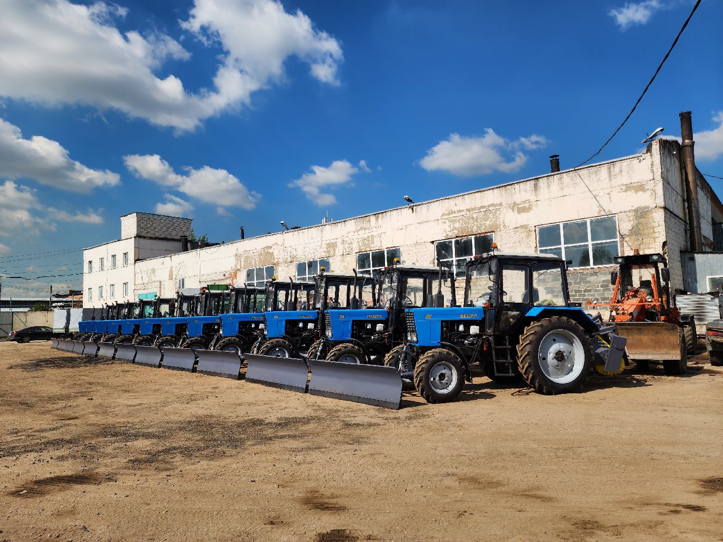 Подольск, техника, уборка улиц, коммунальное предприятие