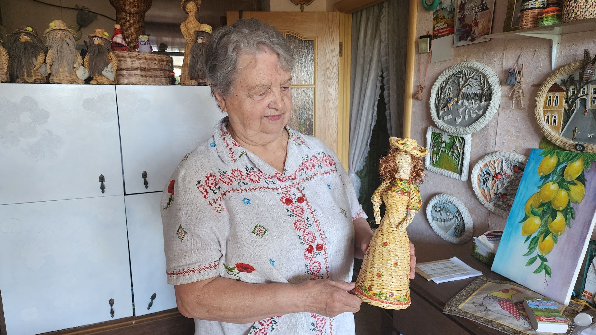 Кашира, куклы, объемные картины, творчество, бумажная лоза