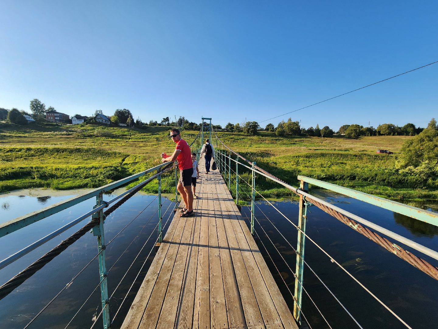 Звенигород, туризм, Каринское, экскурсионный маршрут по подвесным мостам, Дети понедельника, Алла Сурикова, мост