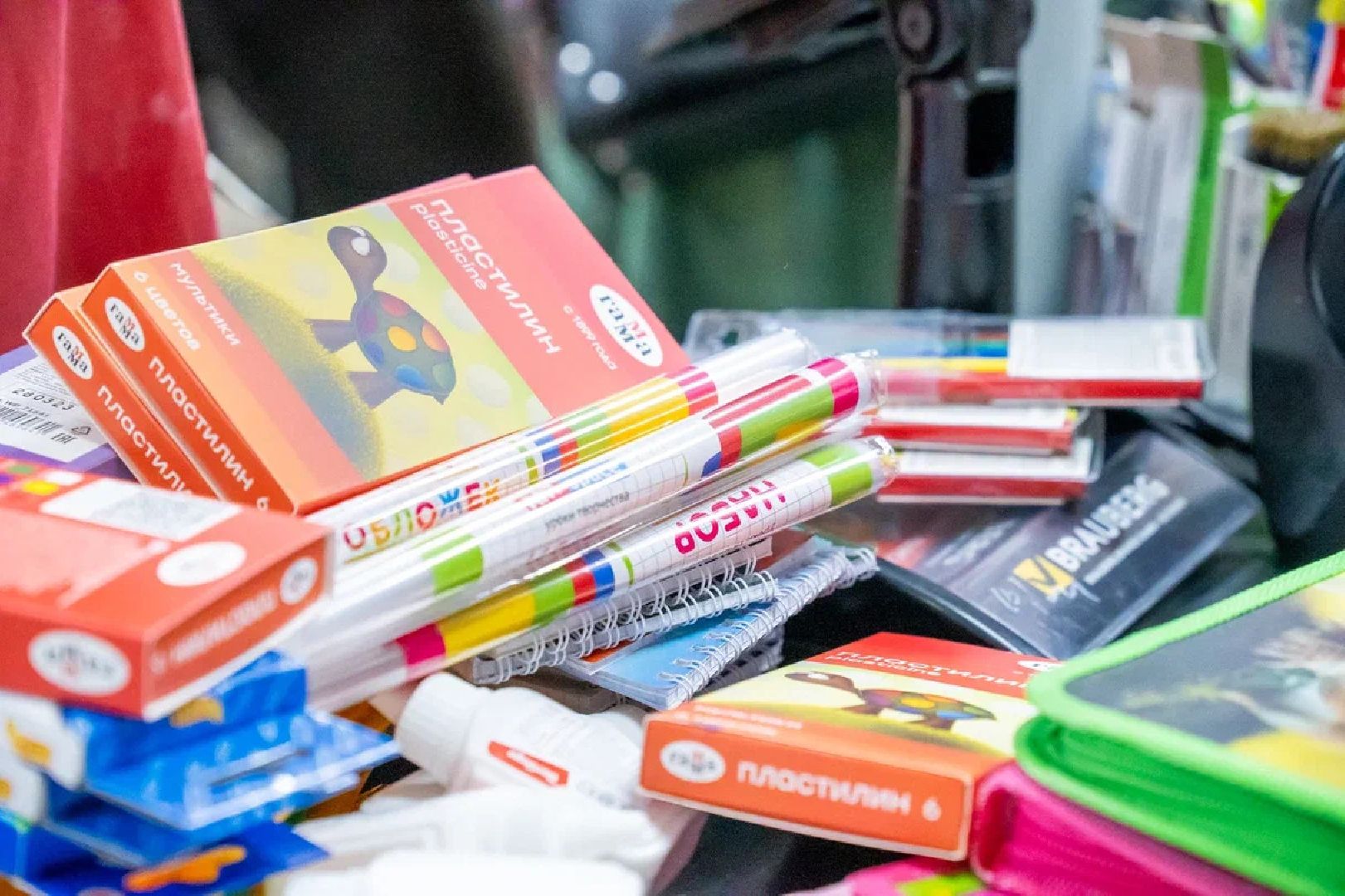 Акция, МИСК, волонтеры Подмосковья, канцтовары, гуманитарная помощь, дети Донбасса, общественная палата