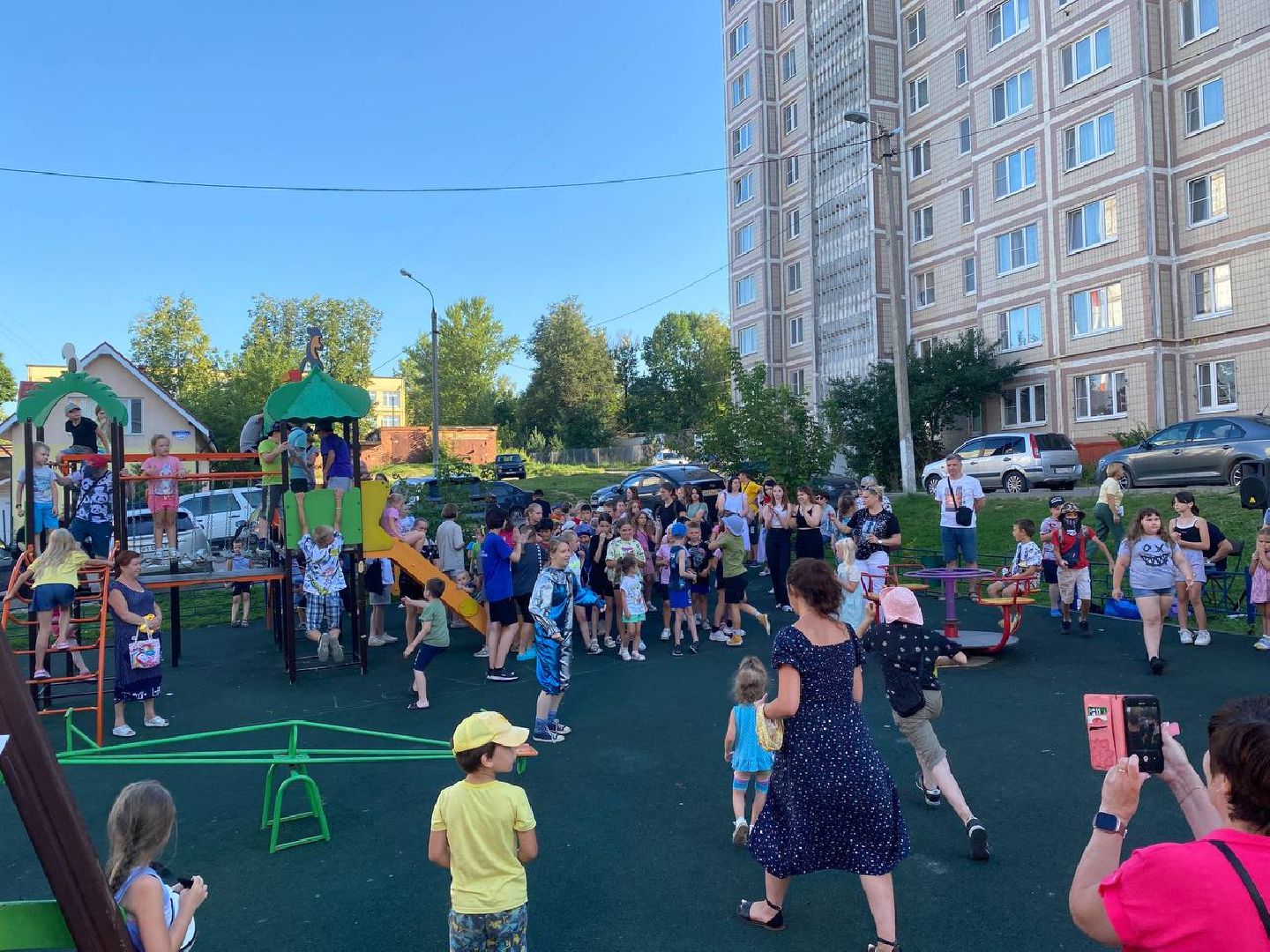 Чехов, праздник, двор, жители, депутат, ЖКХ, администрация