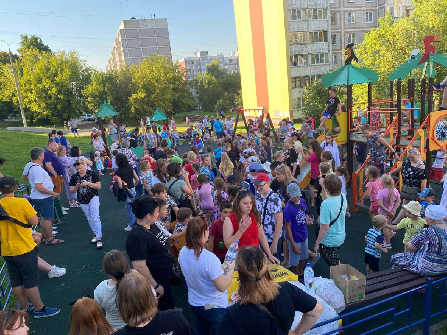 Чехов, праздник, двор, жители, депутат, ЖКХ, администрация