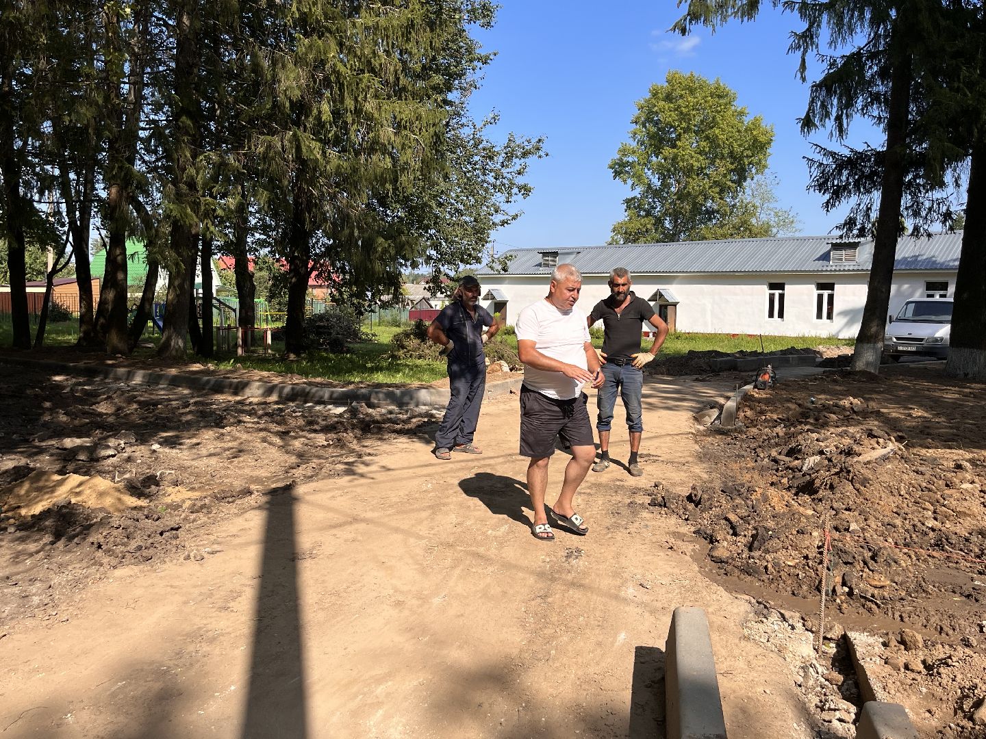 Шаховская, благоустройство, школа