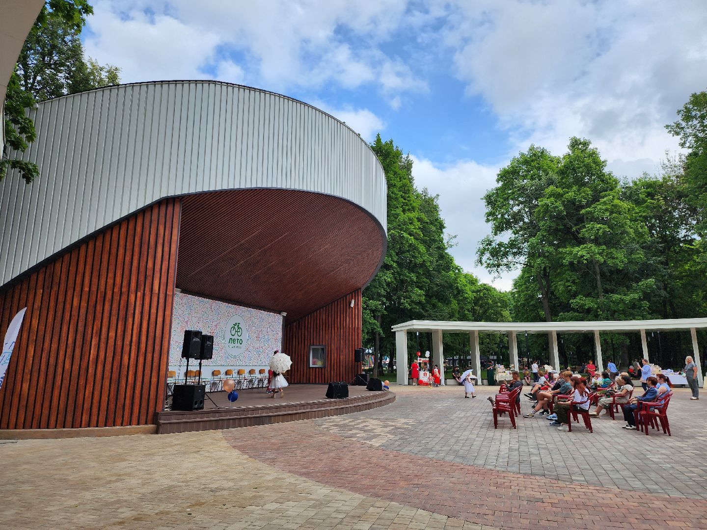 Подольск, танцы, парк