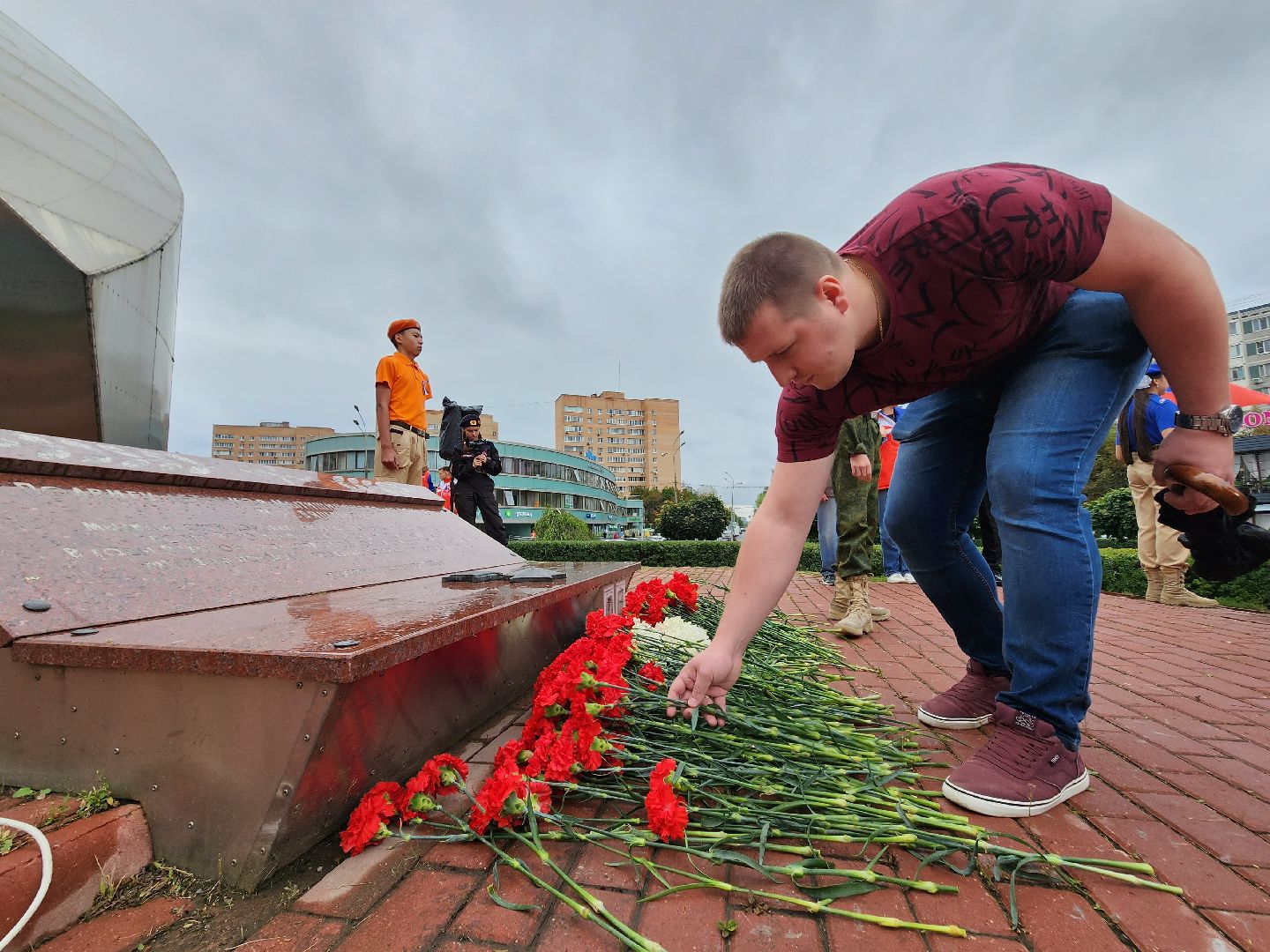 День ВВС, Мытищи, возложение цветов, памятник лётчикам мытищинского аэроклуба, Нина Распопова