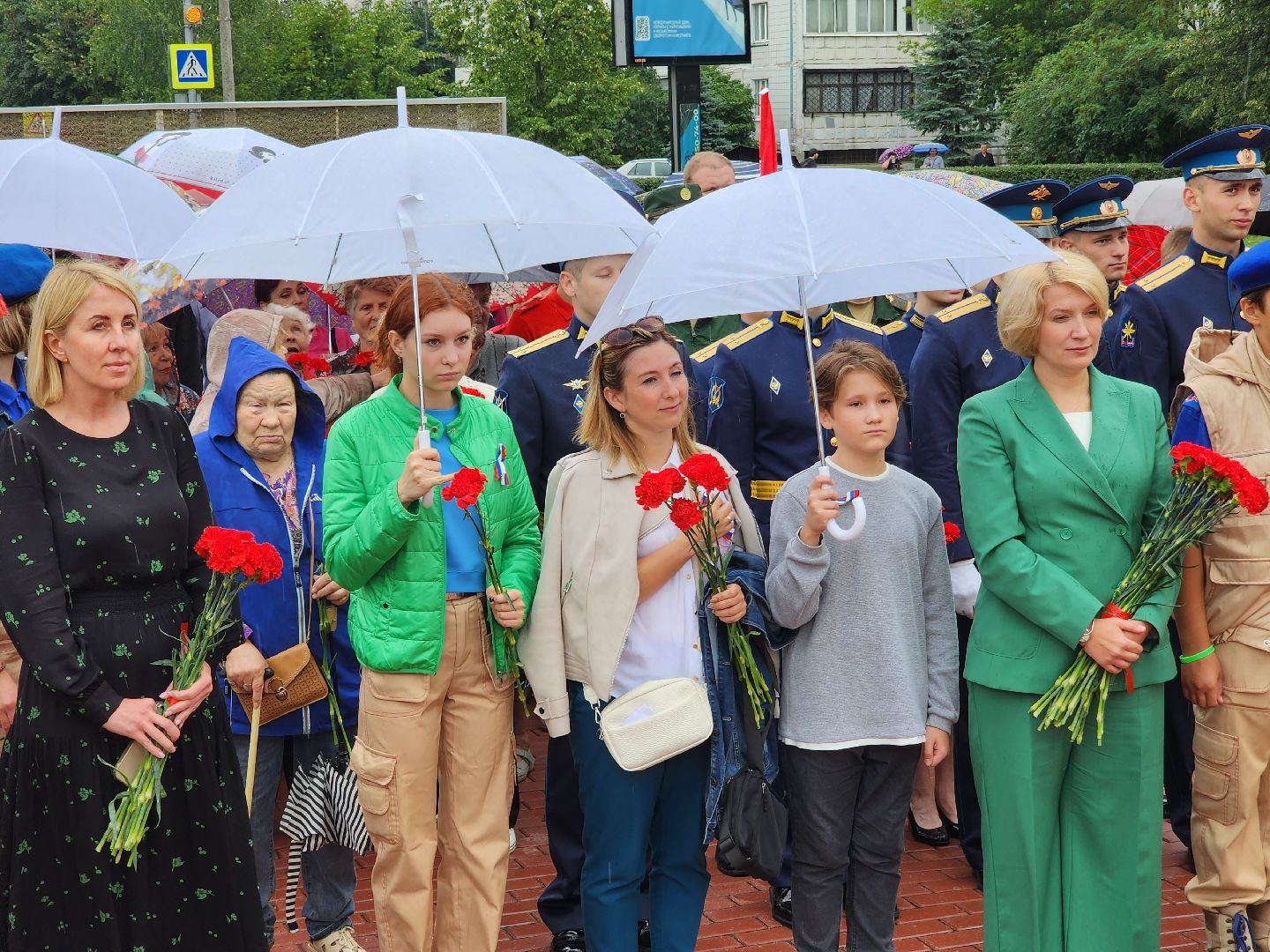 День ВВС, Мытищи, возложение цветов, памятник лётчикам мытищинского аэроклуба, Нина Распопова
