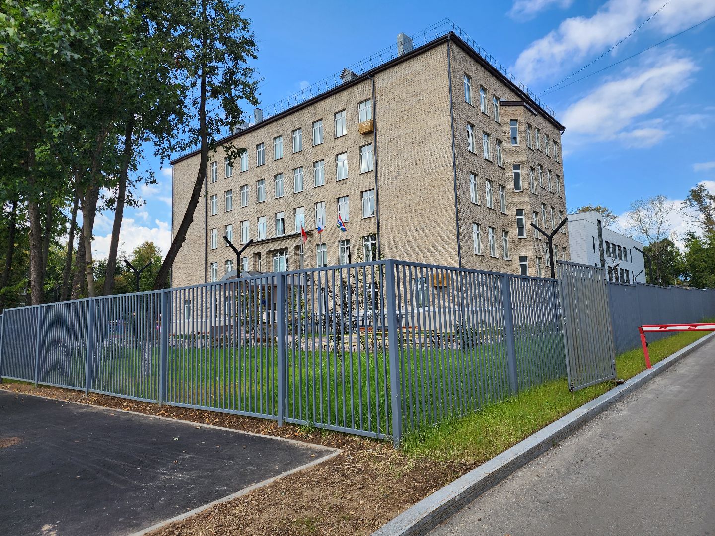 Мытищи, школа №6, пристройка