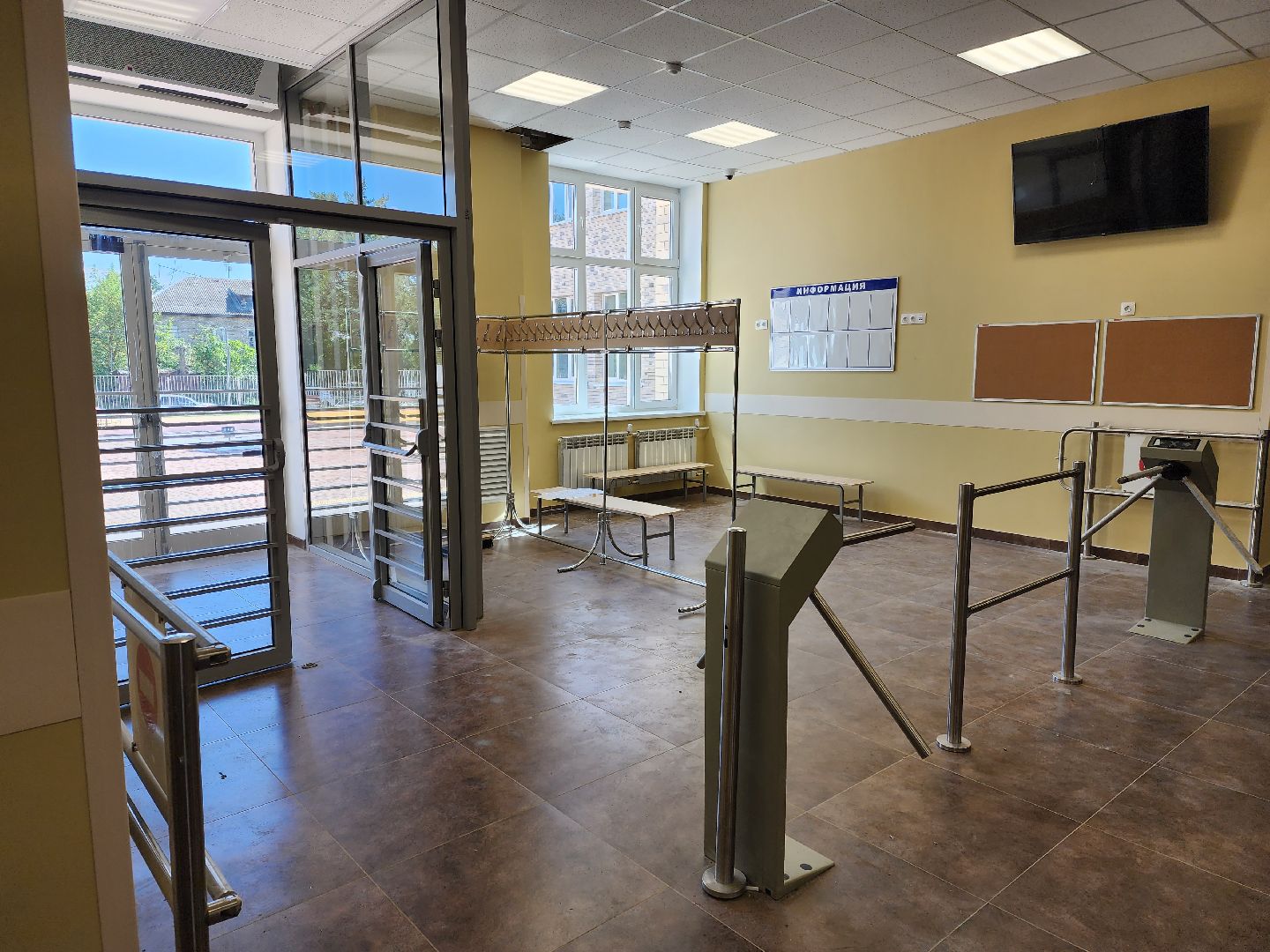 Раменское, строительство, пристройка к школе №6, готовность к открытию 1 сентября