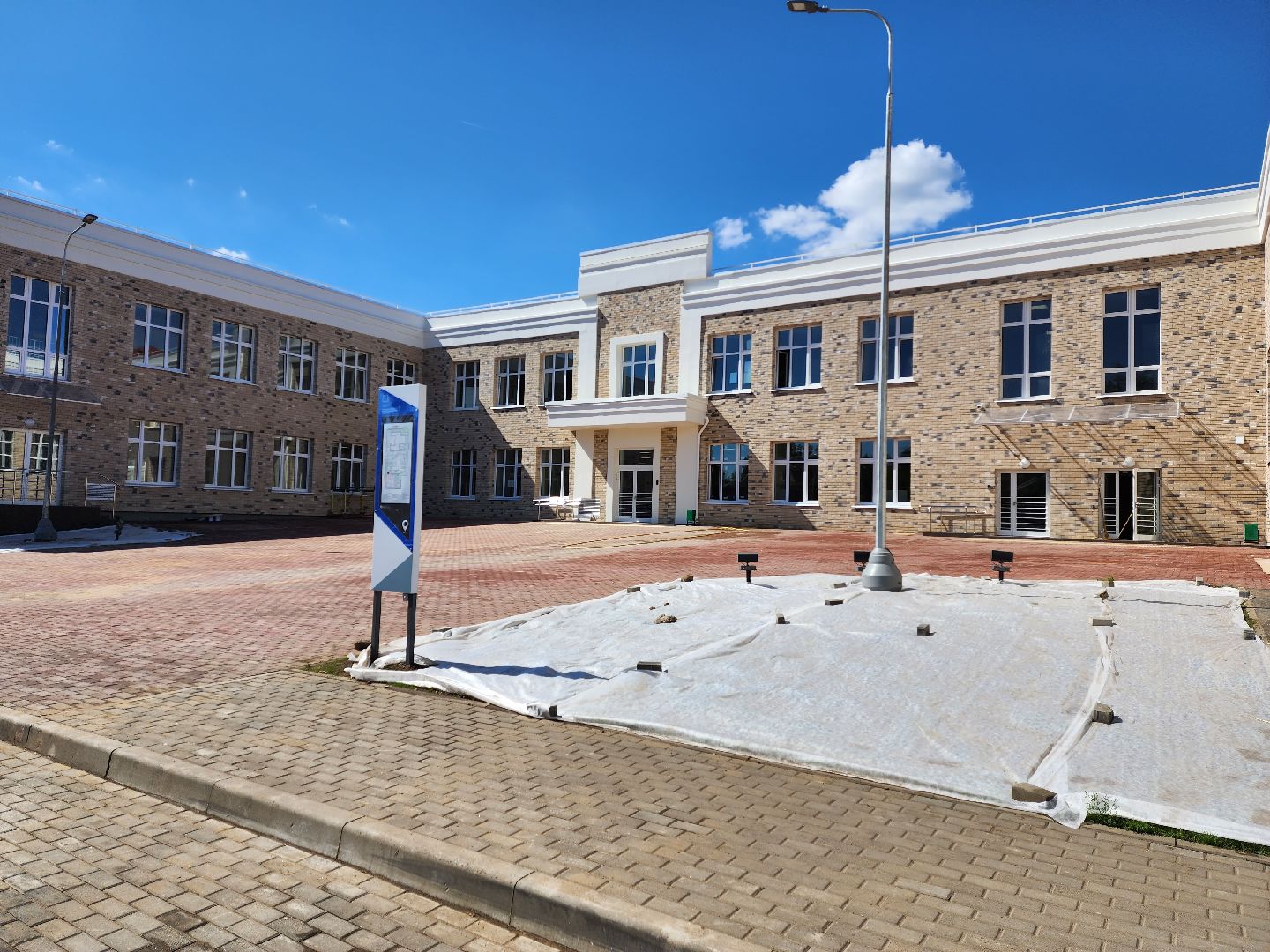 Раменское, строительство, новый корпус средней школы №6, детская игровая площадка