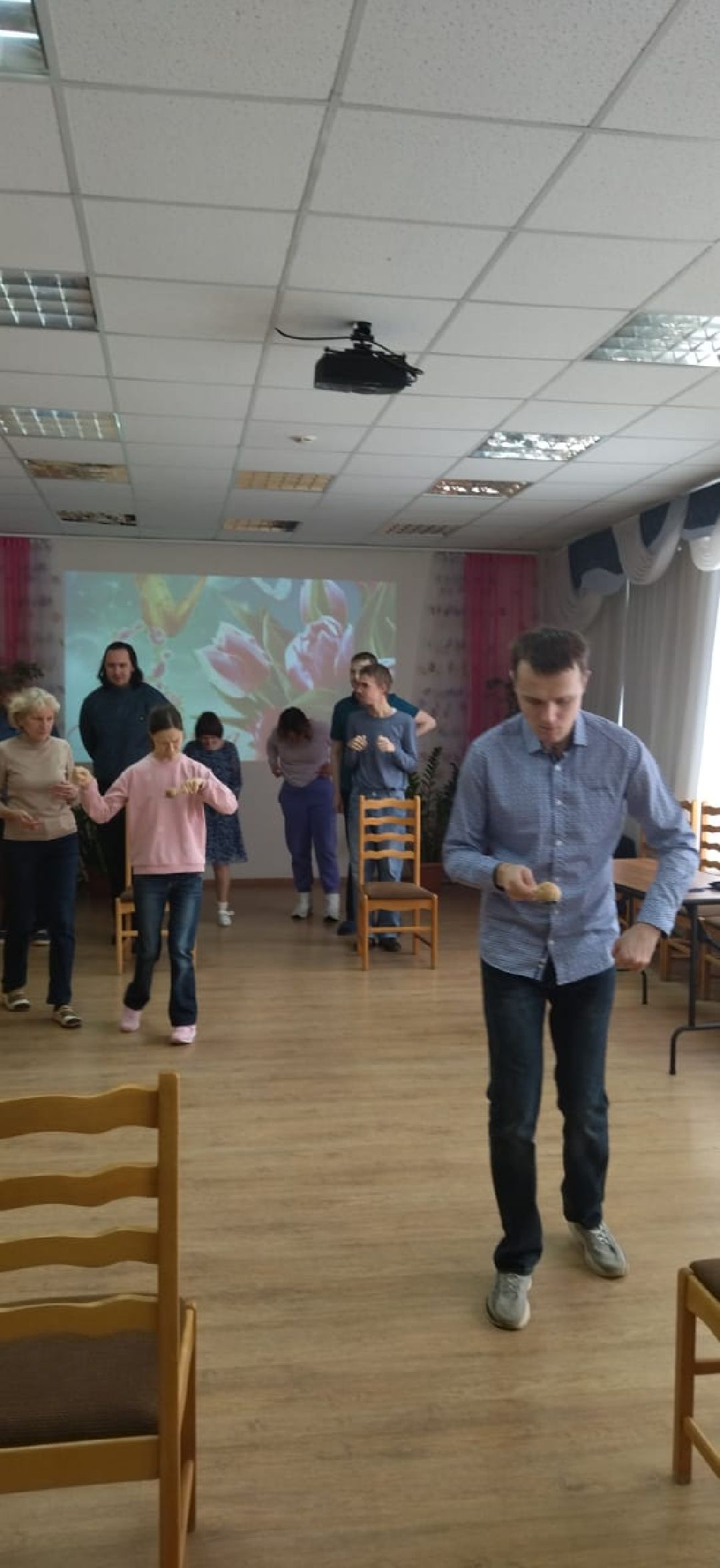 праздники, доброе дело, 8 Марта, Серпухов