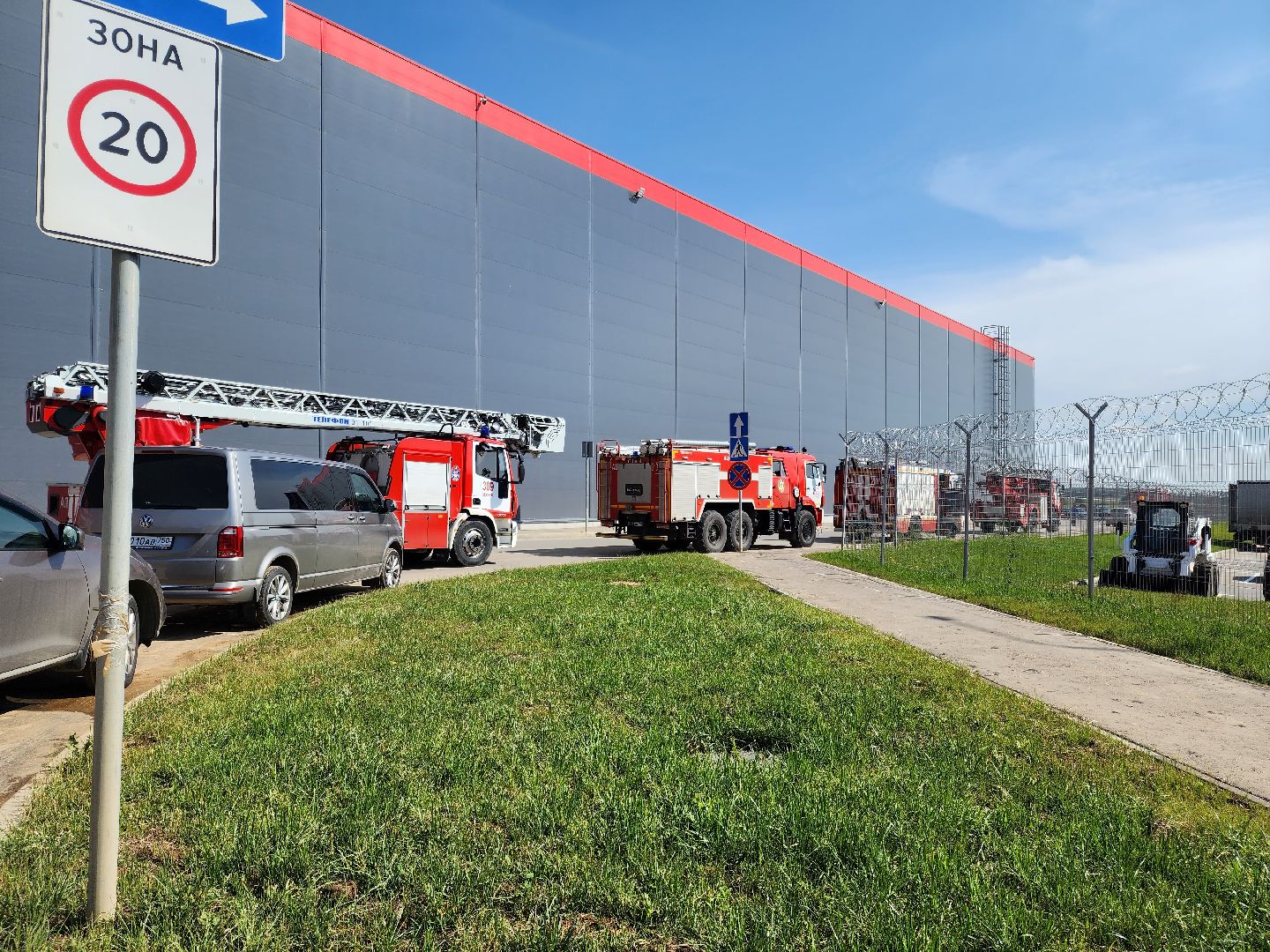 ЧП, пожар, склад