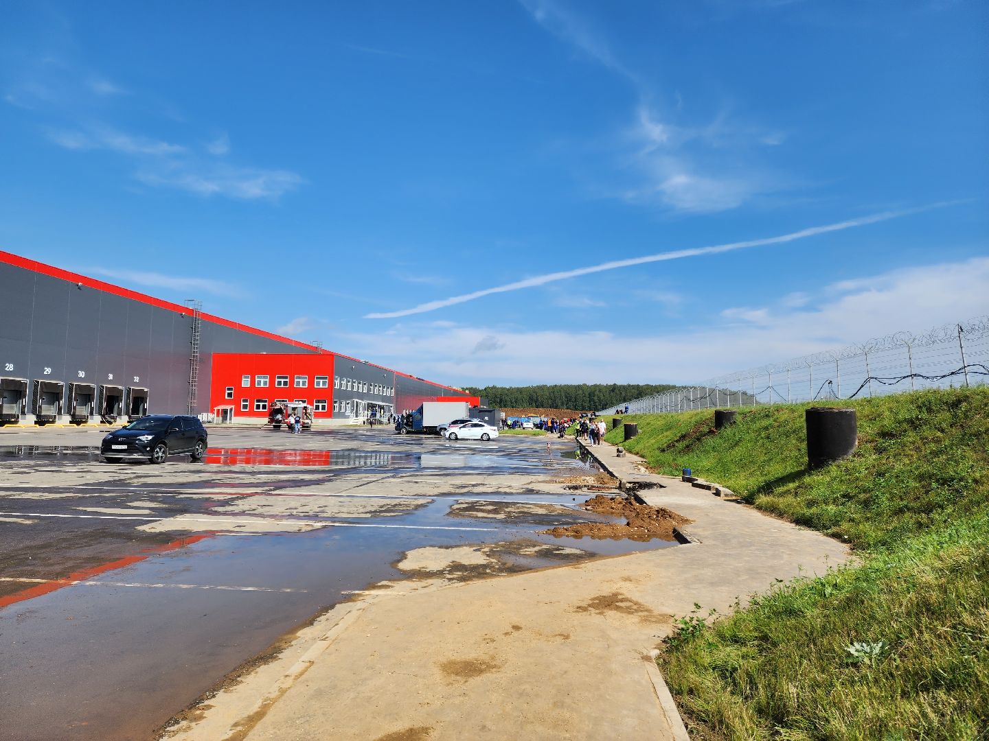 ЧП, пожар, склад