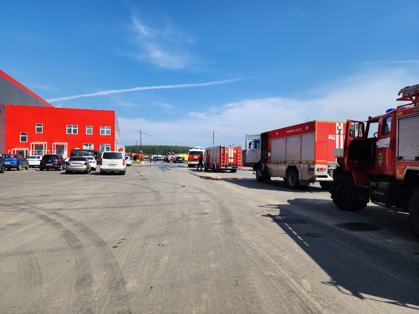 ЧП, пожар, склад