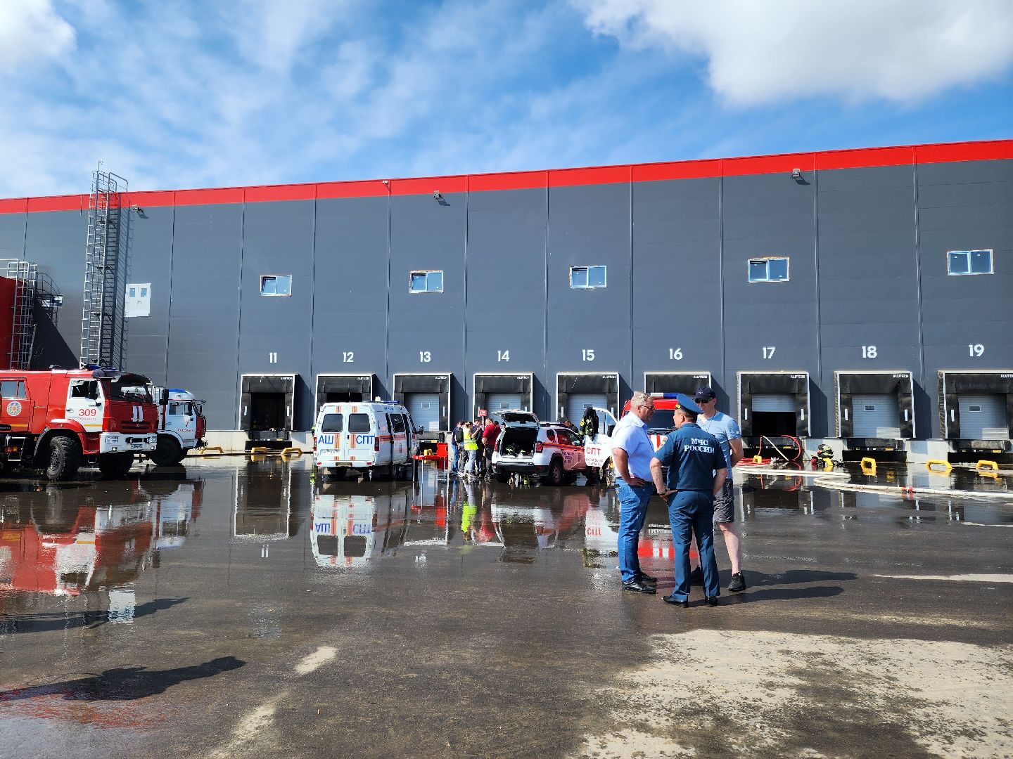 Подольск, пожар, озон, склад