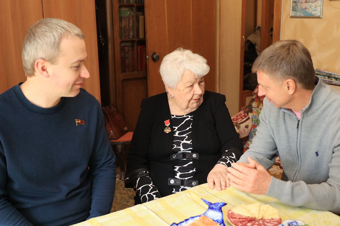 Ветеран ВОВ, 8 Марта, поздравление, Дзержинский