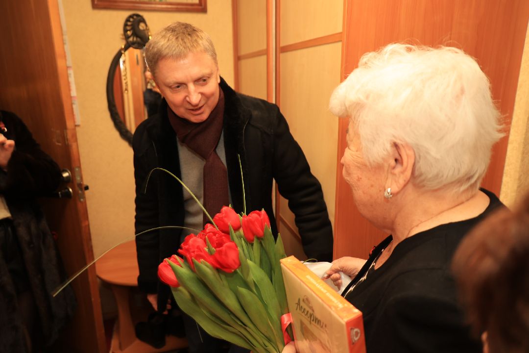 Ветеран ВОВ, 8 Марта, поздравление, Дзержинский