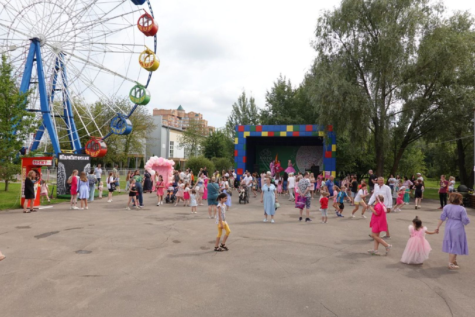 Серпухов, Подмосковье, парк, Барби пати, дети