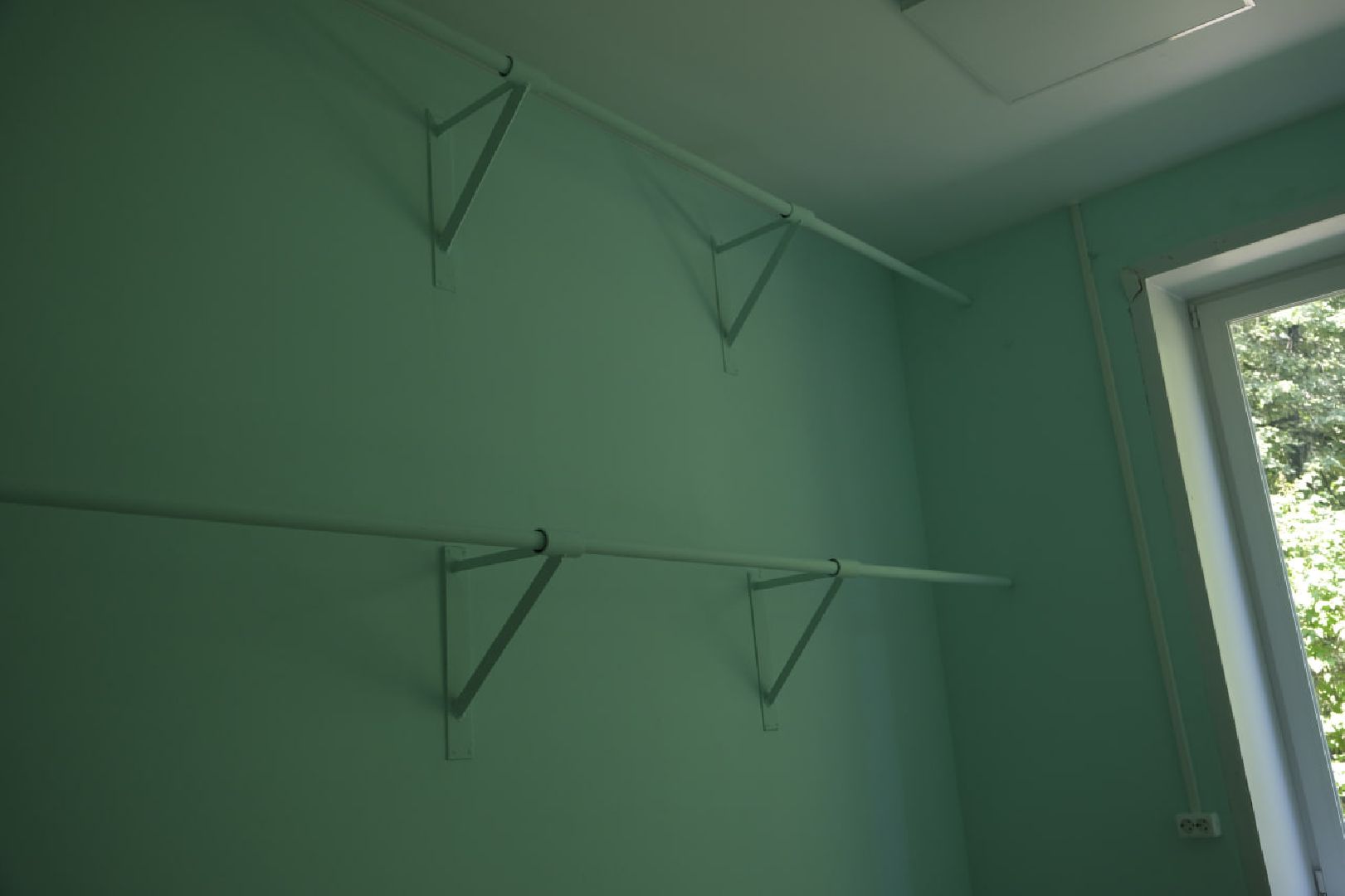 Пущино, образование