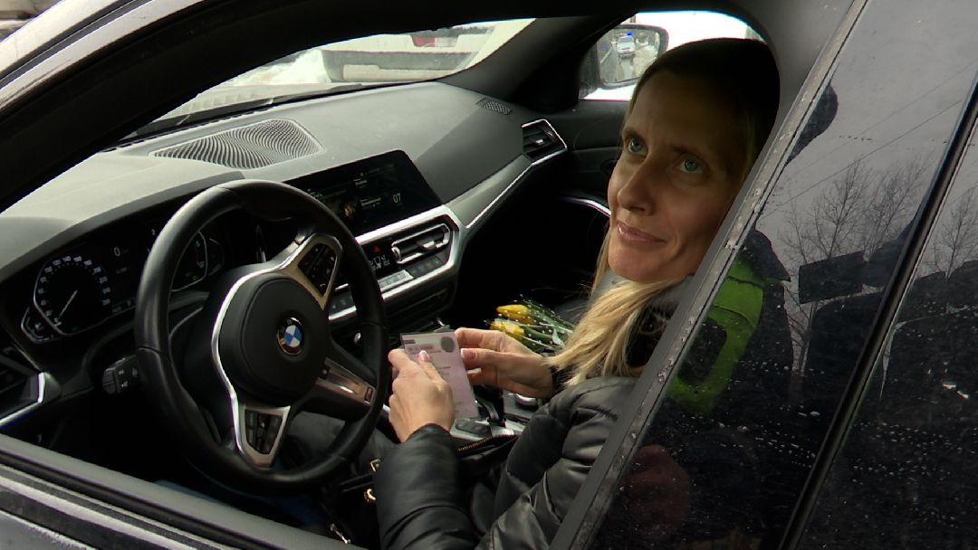 ГИБДД, Цветы для автоледи, женщина за рулем, нарушение, ПДД, водитель, Реутов