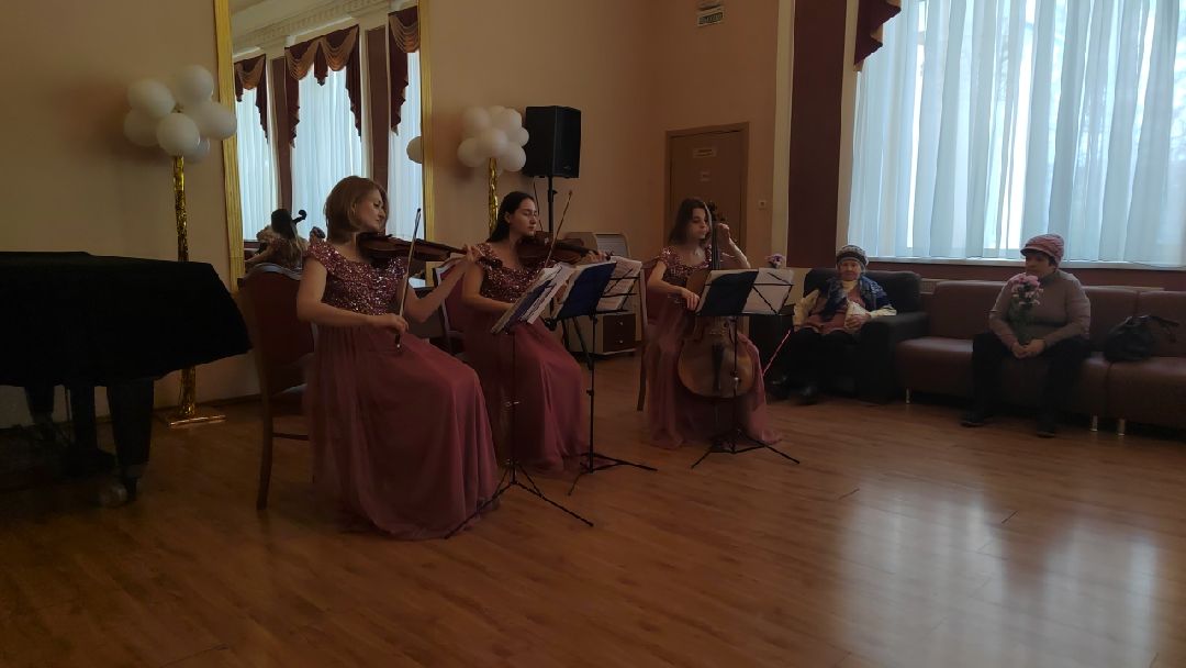 Весна в Подмосковье, Пушкино, Пушкинский, 8 марта, Международный женский день, цветы, весна,