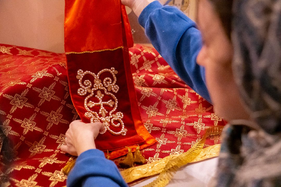 золотошвейка, Ликино-Дулево, женщина, Орехово-Зуево, благочиние, церковь, Орехово-Зуевский округ, швея