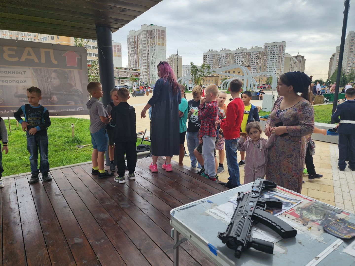 Подольск, флаг РФ, День государственного флага, праздник, акция, патриотизм, молодежь,