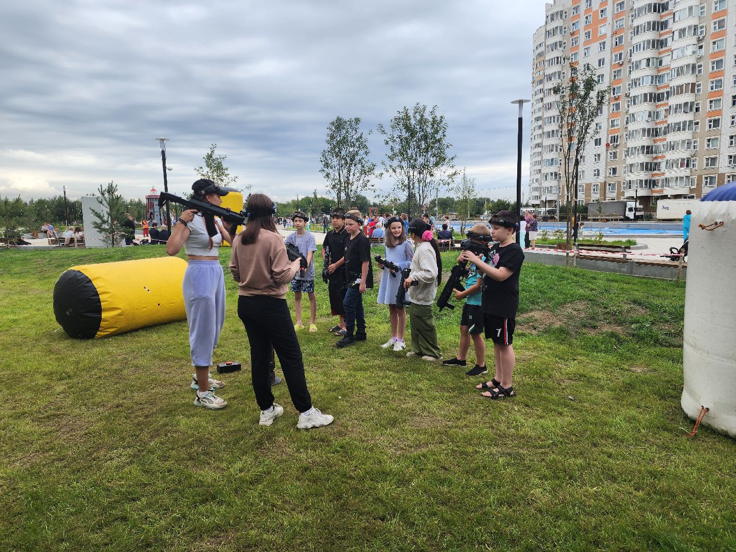 Подольск, флаг РФ, День государственного флага, праздник, акция, патриотизм, молодежь,