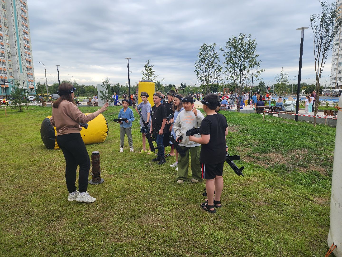 Подольск, флаг РФ, День государственного флага, праздник, акция, патриотизм, молодежь,