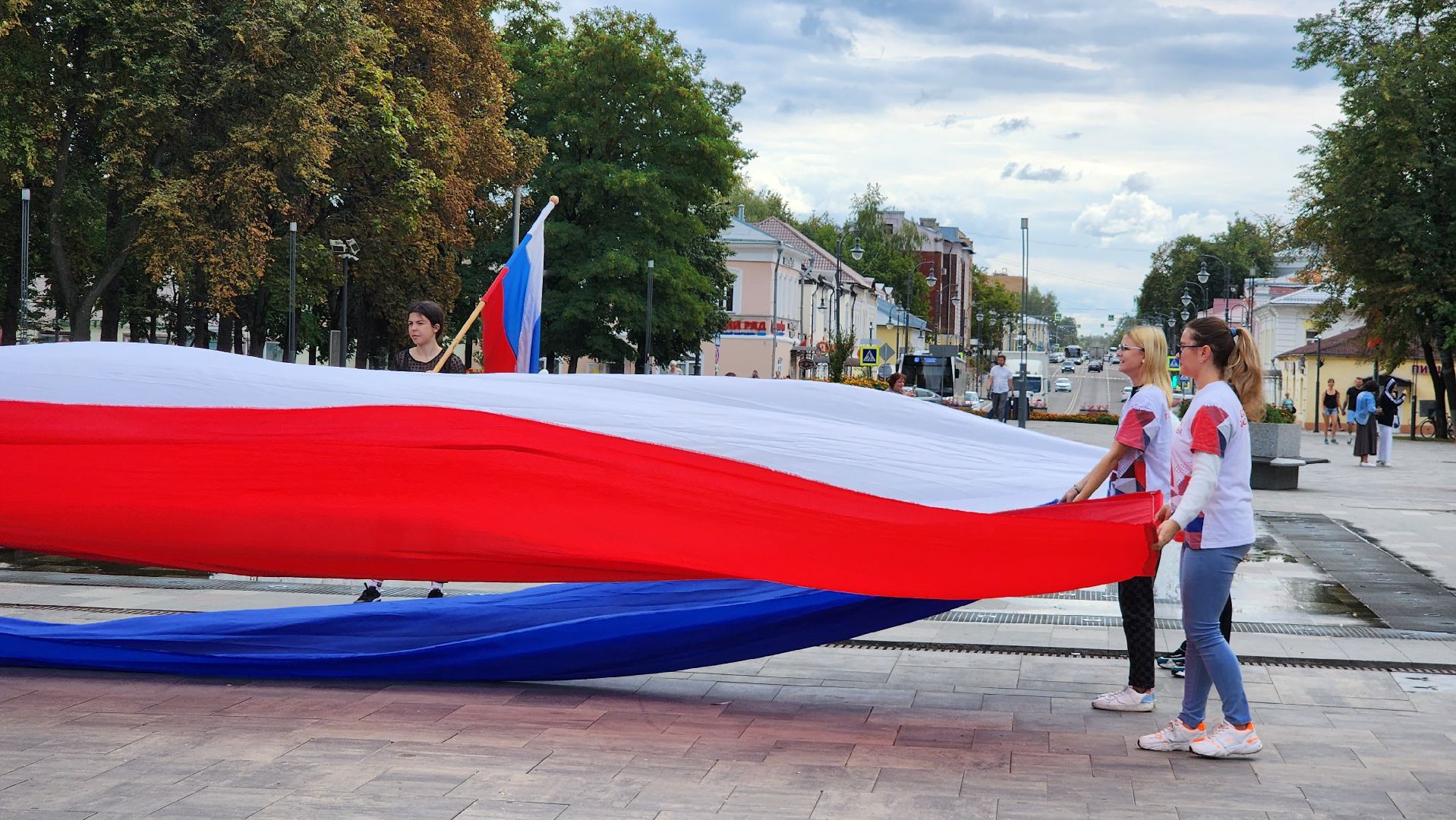 Егорьевск, молодежь, флаг, россия, патриотизм, акция