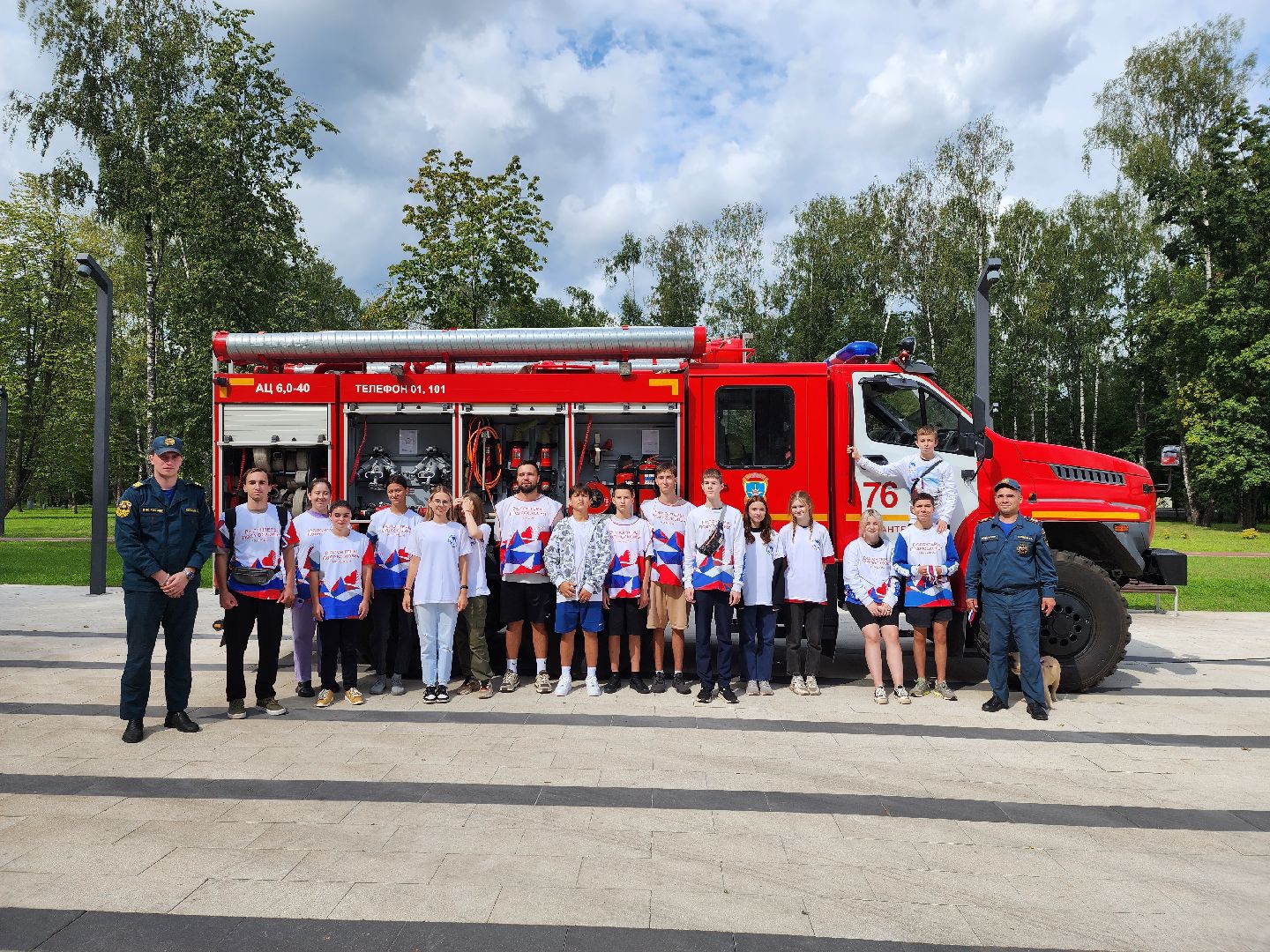 ивантеевка, день флага, волонтеры, волонтеры подмосковья,