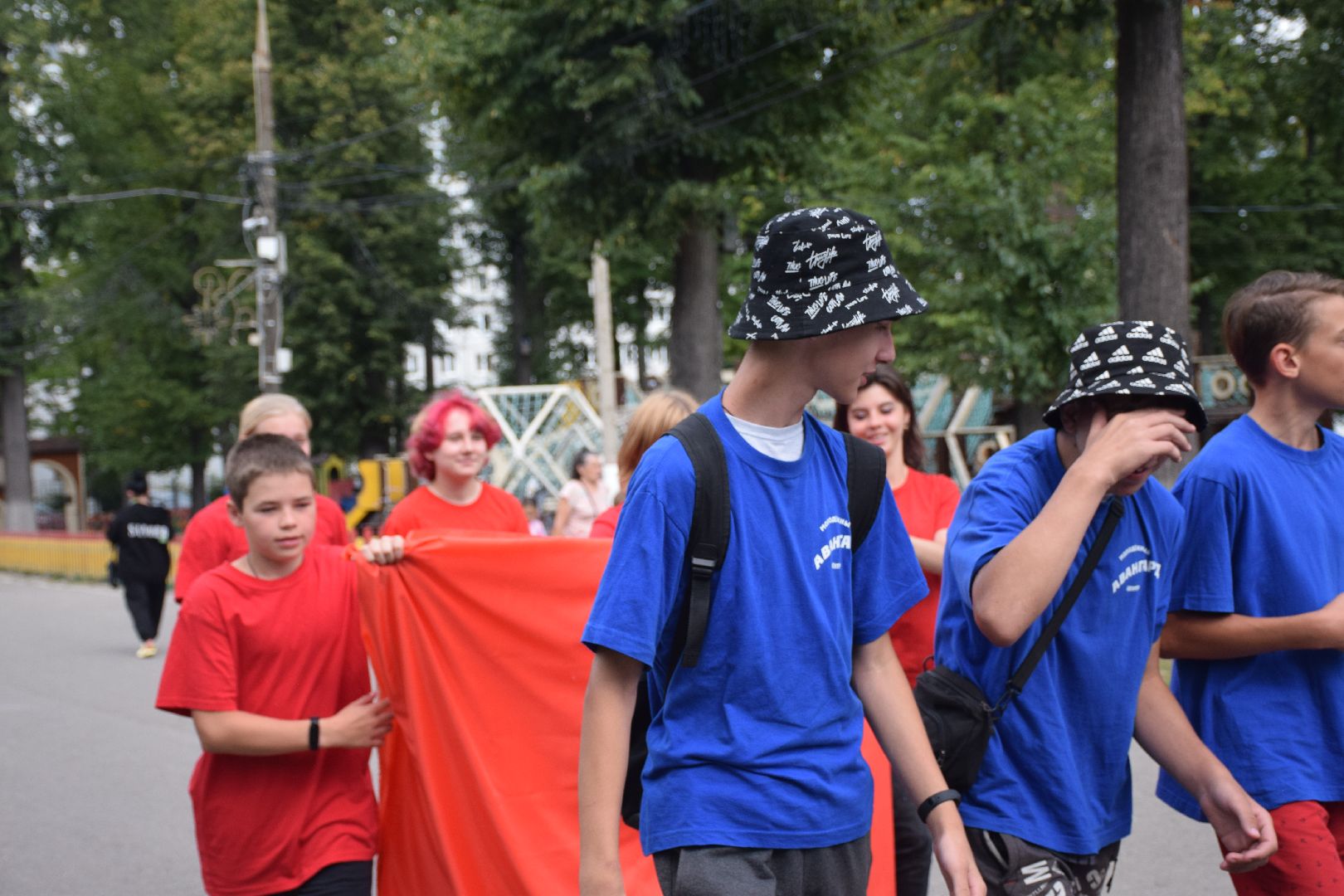 Павловский Посад, городской округ Павловский Посад, люди, лето, парк, акция, праздник, флаг