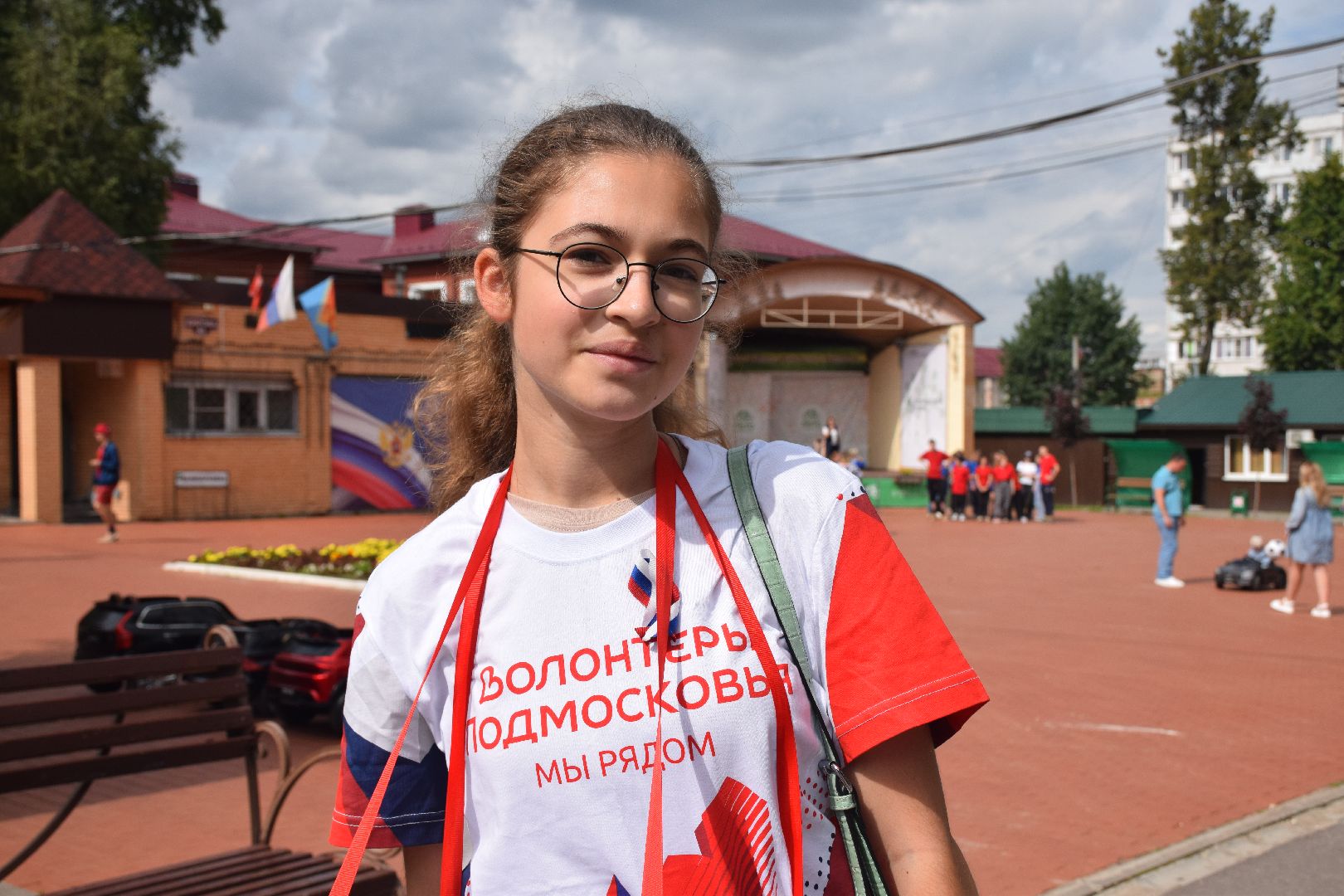 Павловский Посад, городской округ Павловский Посад, люди, парк, волонтёры, летны, флаг, праздник