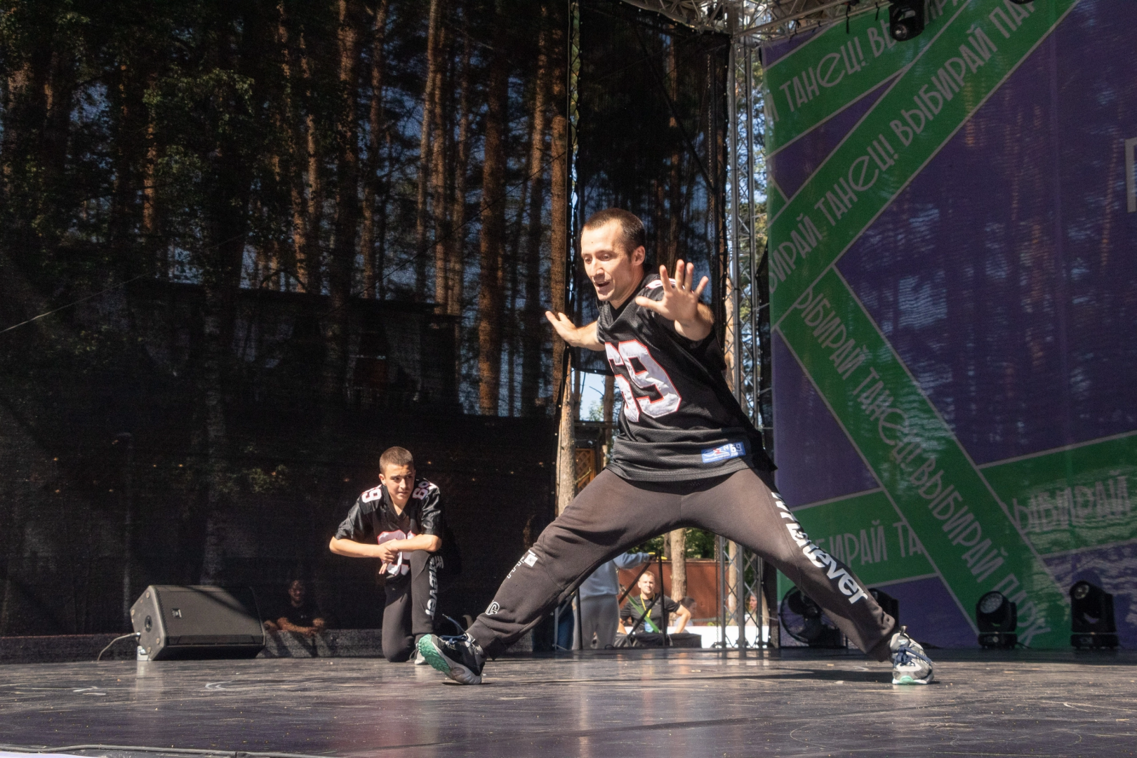 Домодедово, танцы, брейк данс, танцоры, город танцует в парках, хореография, постановка, разновозрастной коллектив, хип хоп