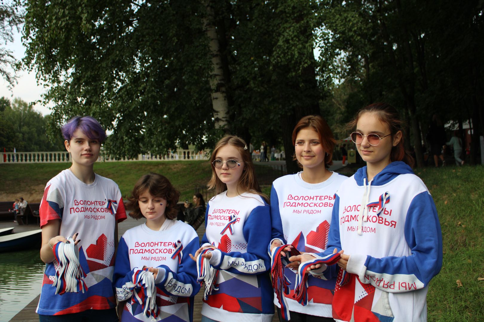 Шествие, флаг россии, флаг, волонтеры, волонтеры подмосковья,