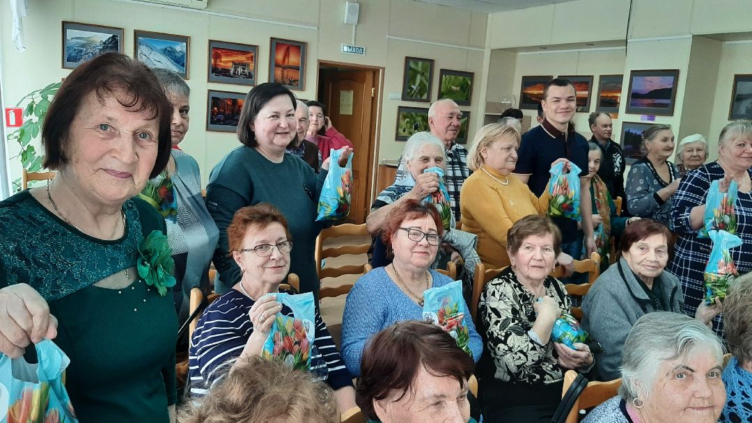 доброе дело, помощь людям, 8 Марта, Серпухов