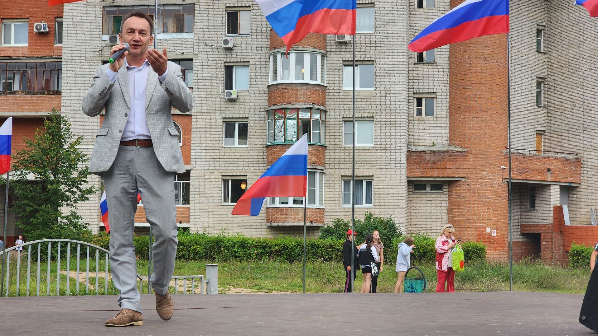 День Российского флага, триколор, праздник, Протвино, Россия - это мы