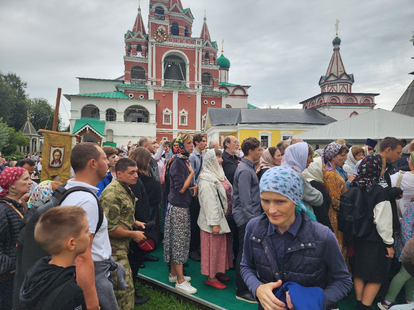 Звенигород, крестный ход, 625-летие Саввинской обители