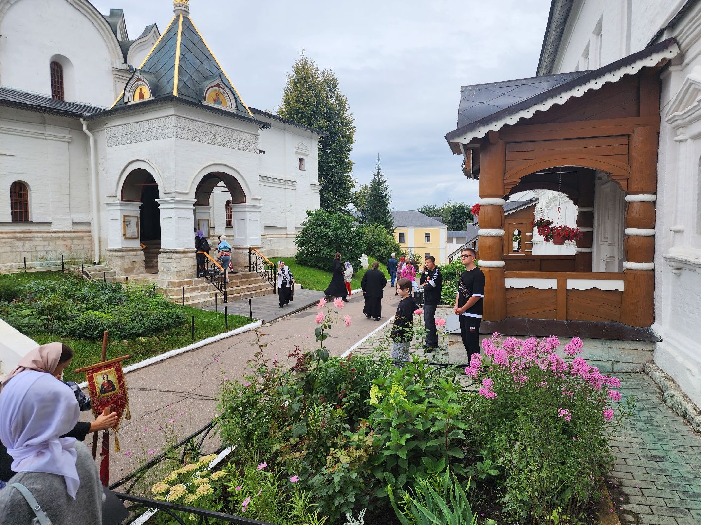 Звенигород, крестный ход, 625-летие Саввинской обители