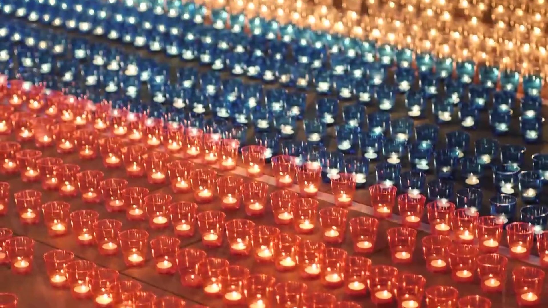 Реутов, День флага, свечи, волонтёры