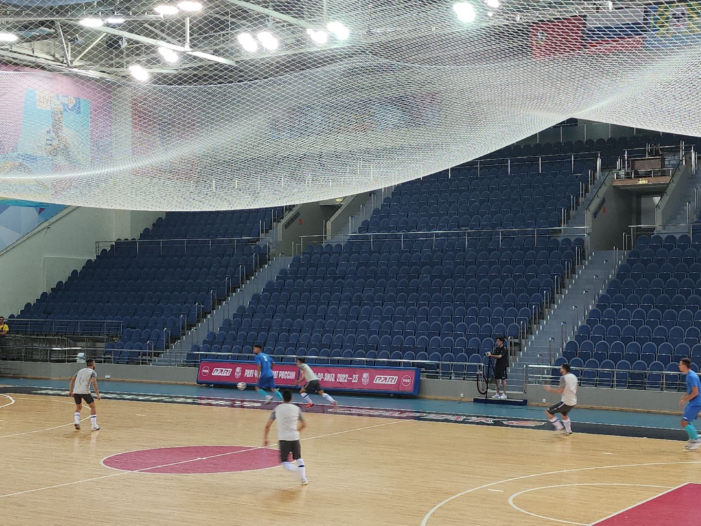 футбол; спорт; матч; состязание; видное