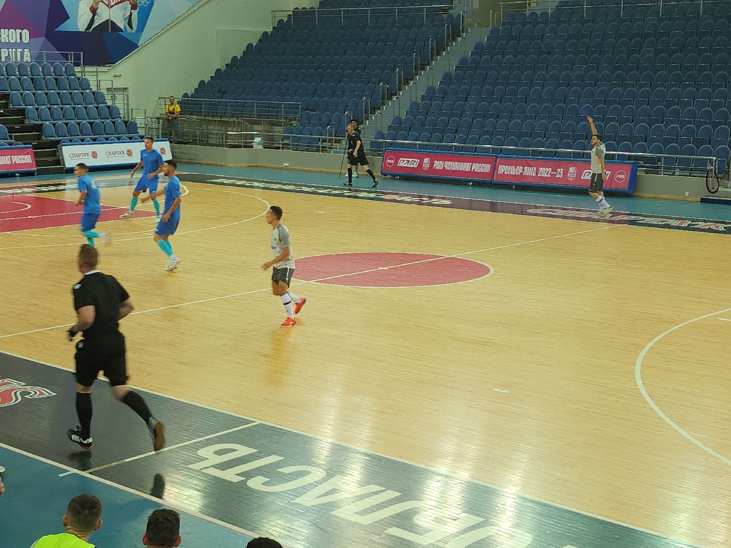 футбол; спорт; матч; состязание; видное