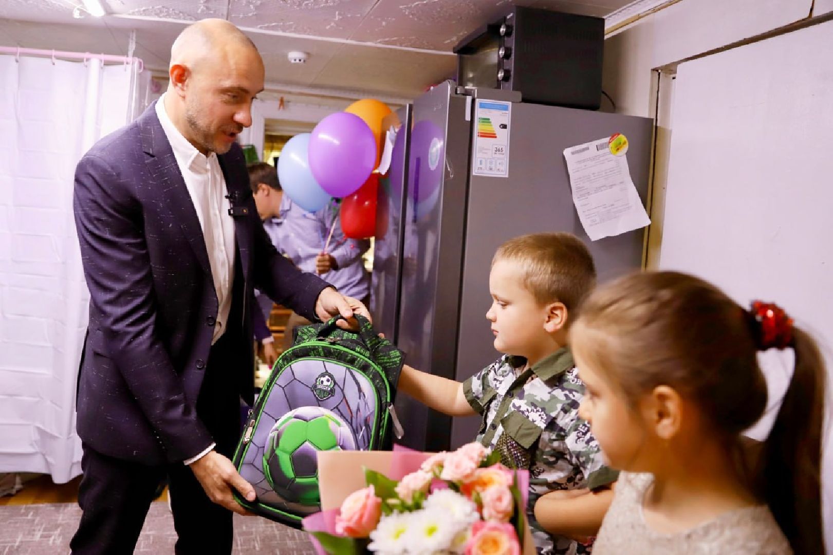 Солнечногорск, школьники, рюкзаки, тетради, ученики