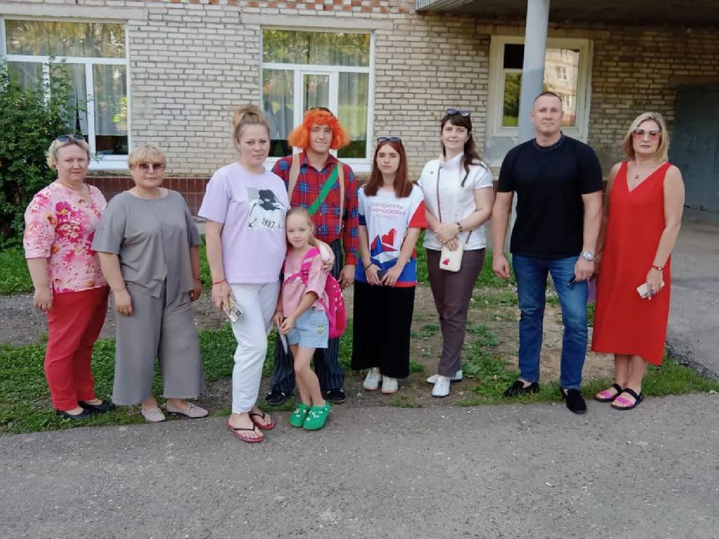 Можайск, Можайский городской округ, Подмосковье, рюкзак, губернатор, школьники, малообеспеченные семьи, помощь, первоклассник, 1 сентября, День знаний