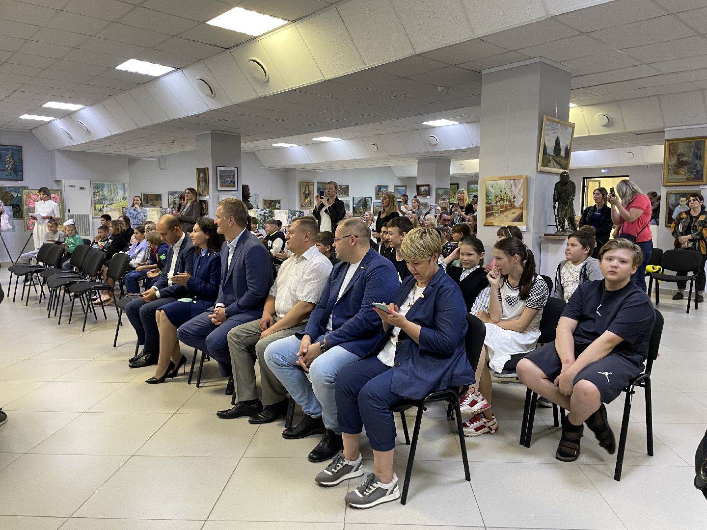 Люберцы, праздник, подарки, школьники