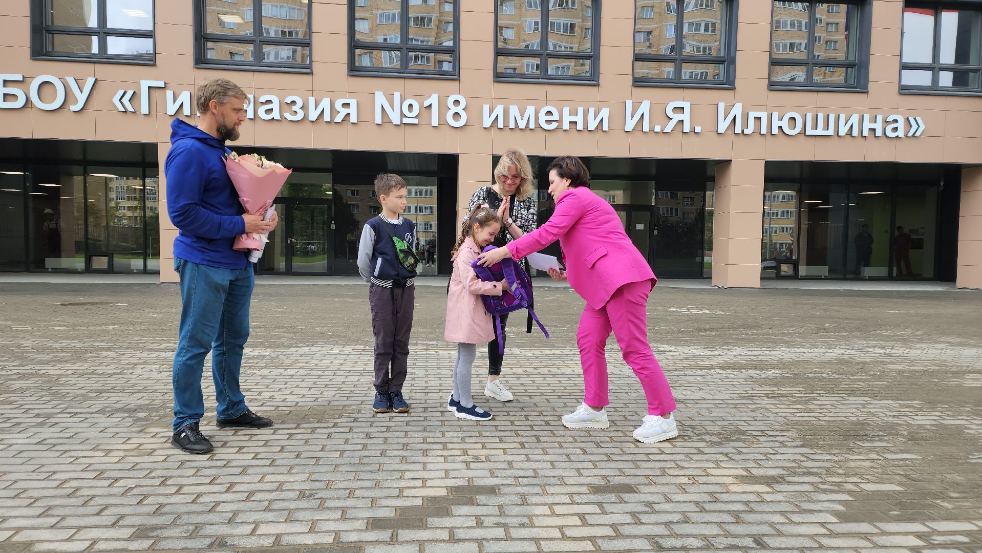 образование, подарок губернатора, первоклассник,