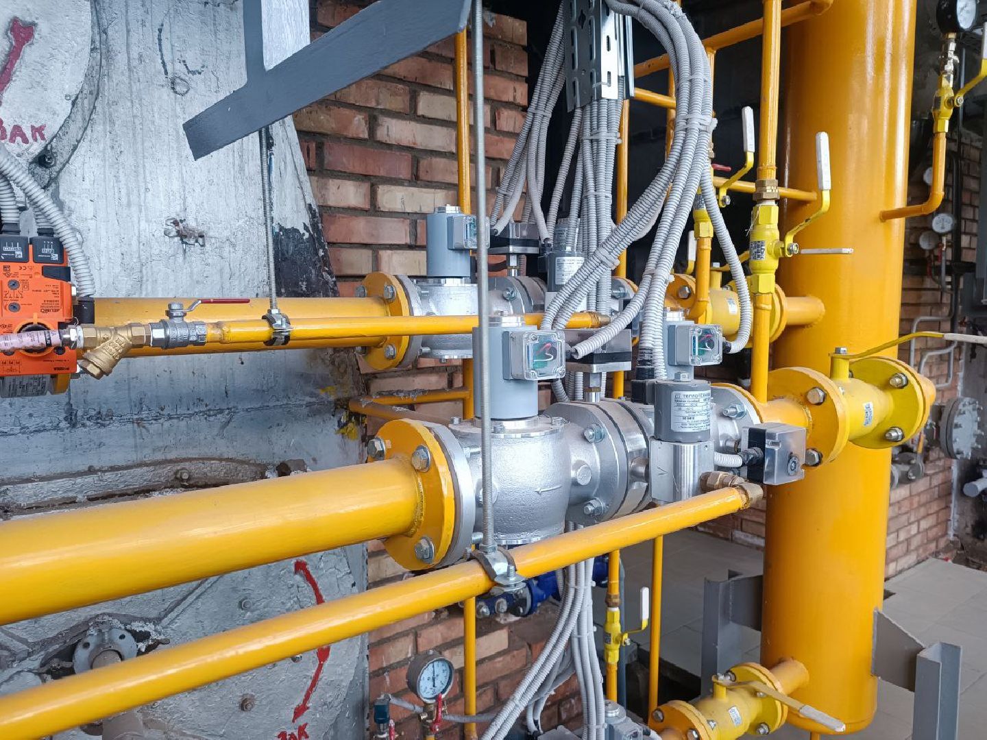 Можайск, Можайский городской округ, Подмосковье, ЖКХ, губернатор, министерство, капитальный ремонт, ремонт, котельная, отопление, жители, многоквартирные дома, отопительный сезон