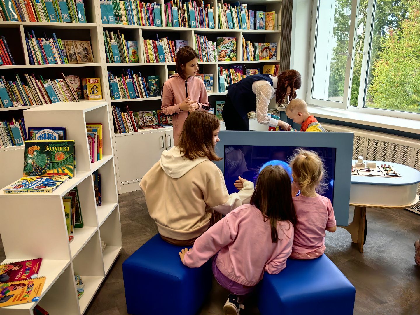 Чтение, библиотека, Министерство, комфорт