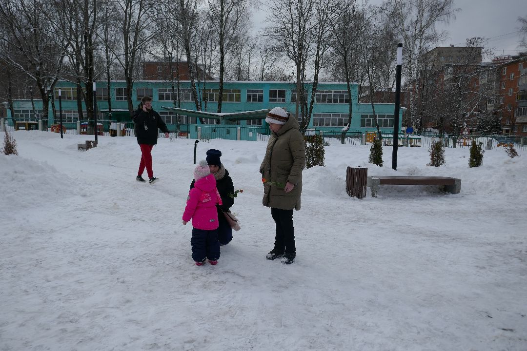 Подольск, цветы, поздравление, волонтеры, весна